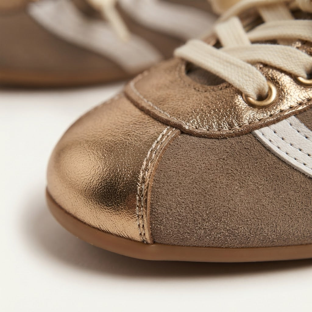 Sally Sneaker