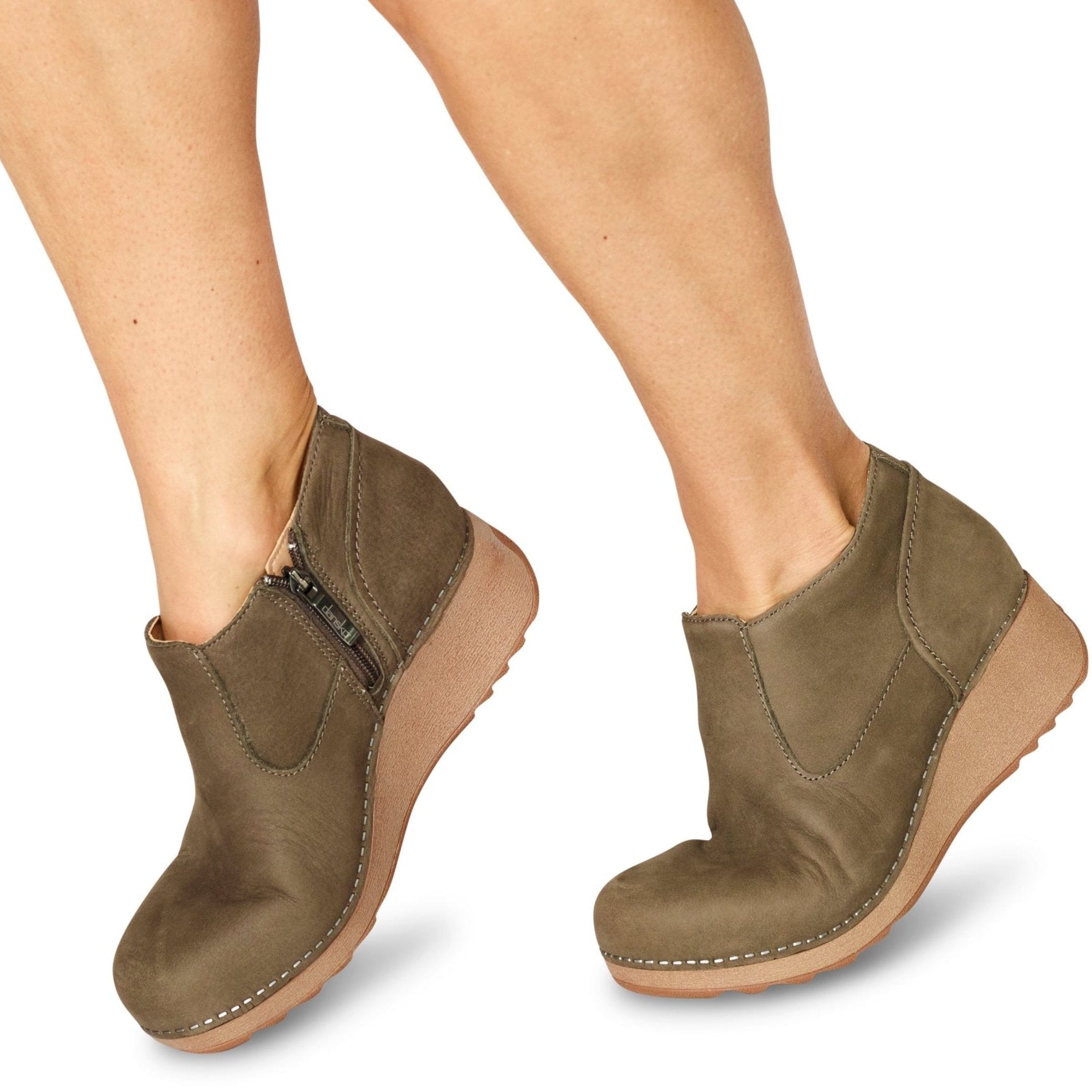 Charlene - Chattanooga Shoe Co.Dansko1226 - 161200Taupe (grey)