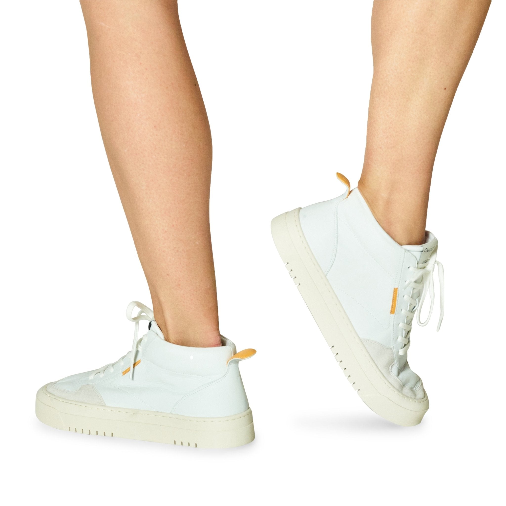 Los Angeles - Chattanooga Shoe Co.OnceptWhite Cloud