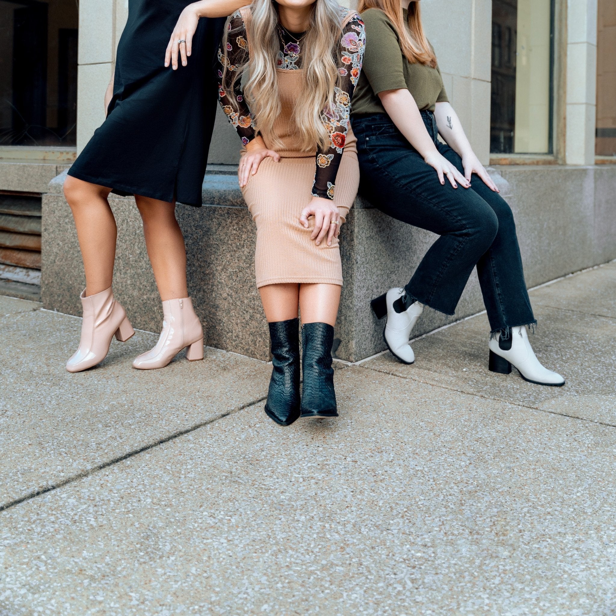 Black Friday Weekend (Online Exclusive) - Chattanooga Shoe Co.