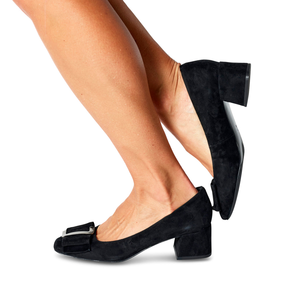 Vaneli Aliz Slingback Pump Vaneli Two Tone Pumps Vaneli 'Aliz