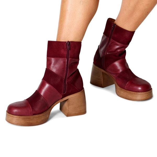 Danna - Chattanooga Shoe Co.Miz MoozBordeaux (red)