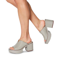 Freja - Chattanooga Shoe Co.Naked FeetGreige (grey)