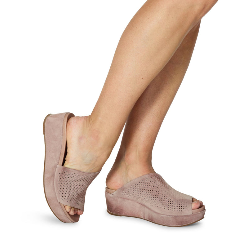 Halina - Chattanooga Shoe Co.AntelopeC06 - BLUSHBlush (pink)