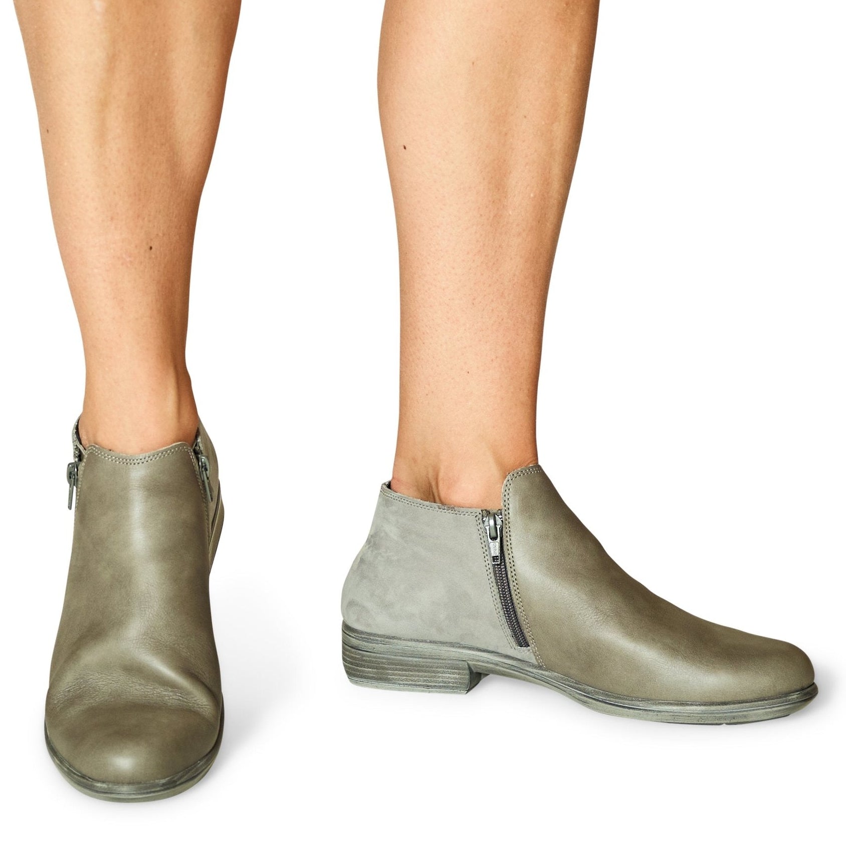 Helm - Chattanooga Shoe Co.Naot26030 - NQIFog Grey