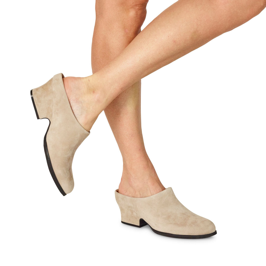 靴 MAISON EUREKA LAMB FUR MULES 37 jiyalamour-des-piedstaupe-