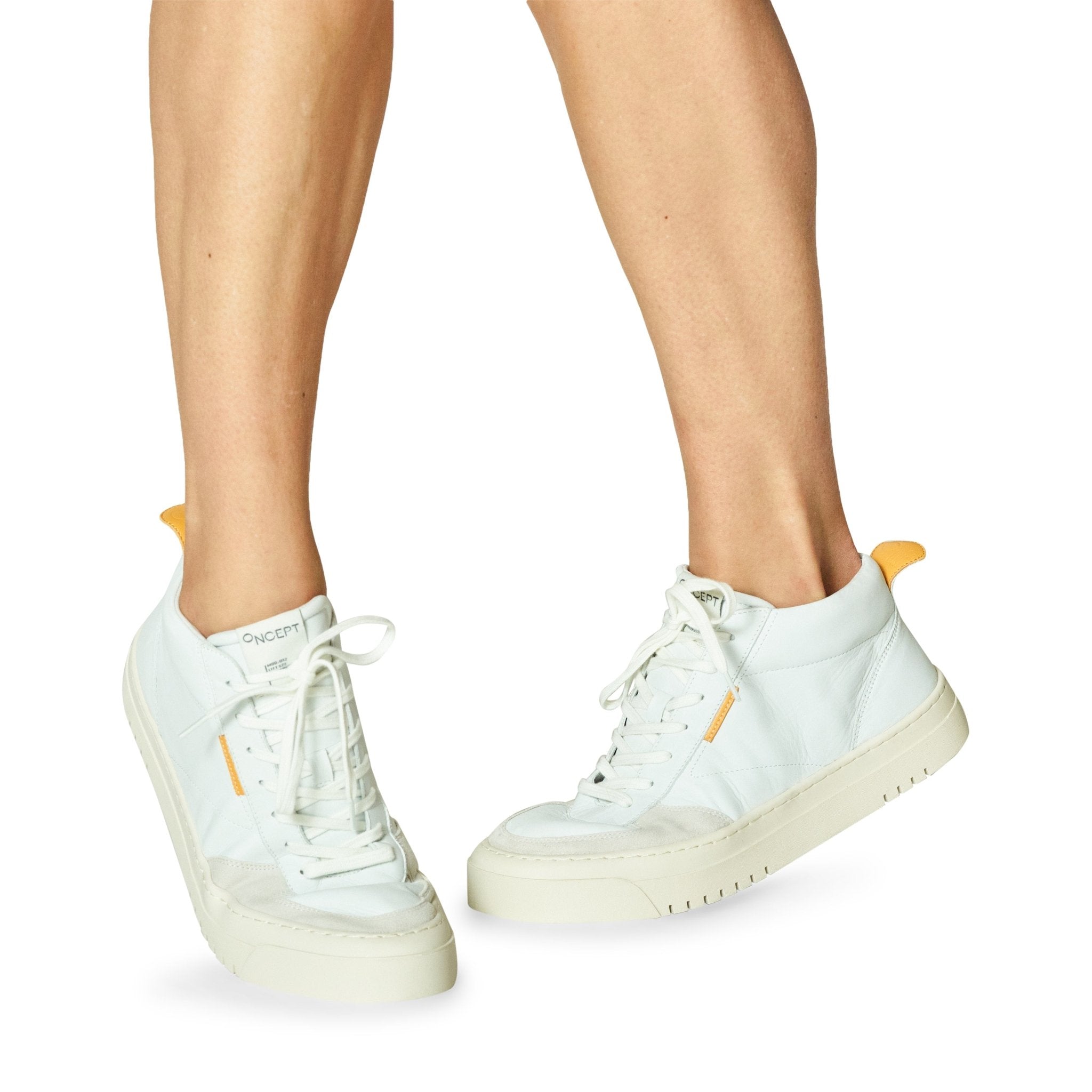 Los Angeles - Chattanooga Shoe Co.OnceptWhite Cloud