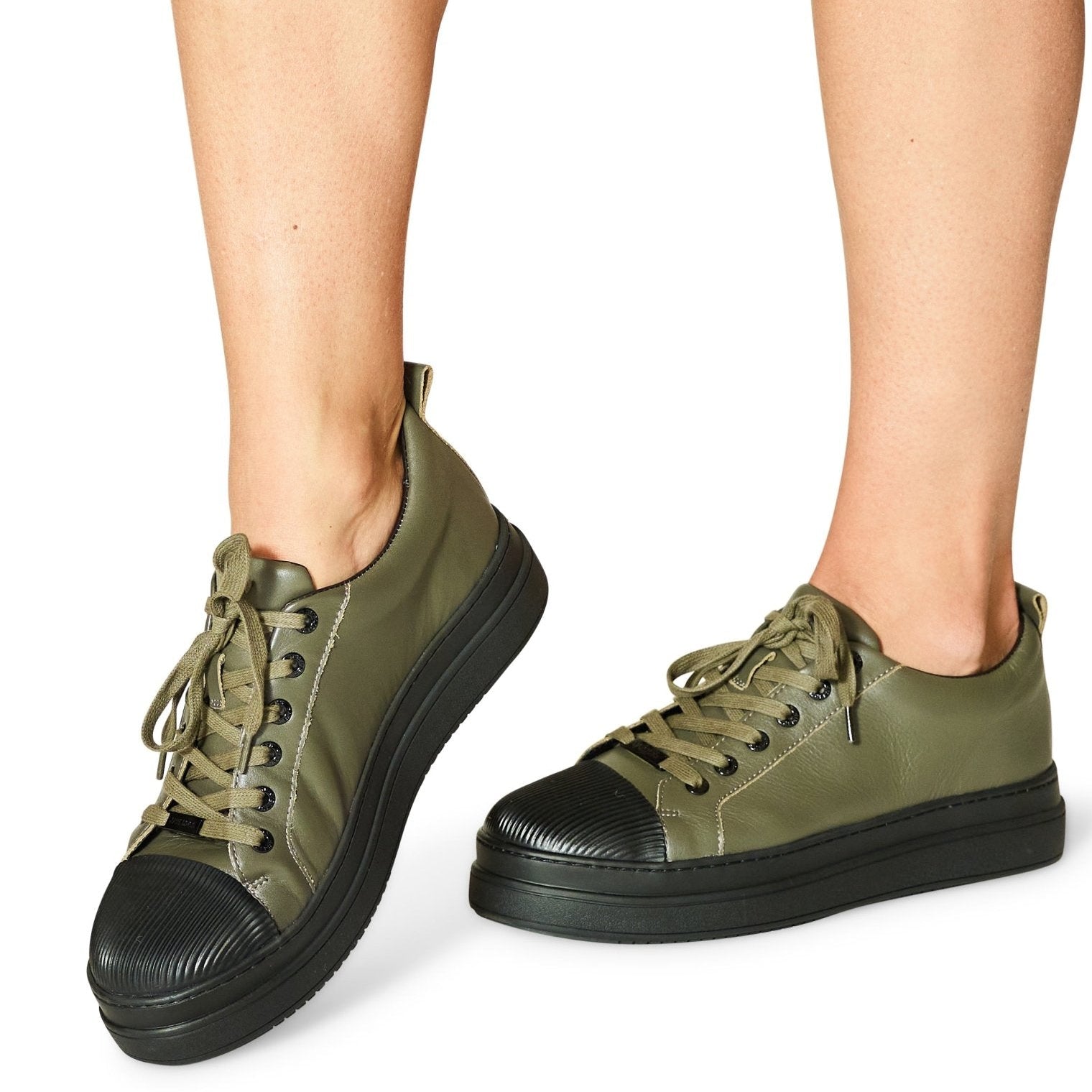 Nocarina - Chattanooga Shoe Co.J SlidesCactus (green)