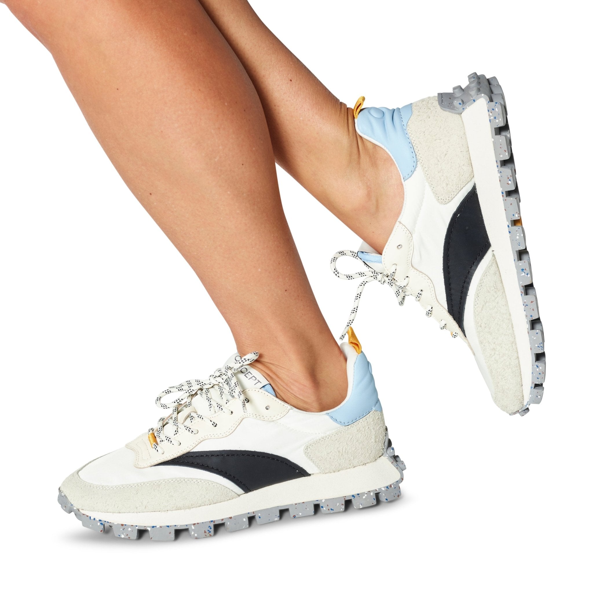 Oncept Osaka Sneaker