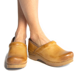 Professional - Chattanooga Shoe Co.Dansko306 - 581464Honey (tan)